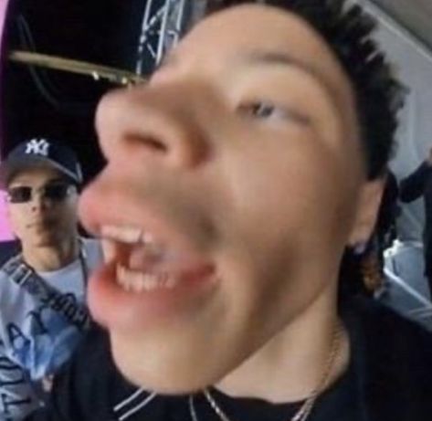 Lil Mosey Pfp, Rapper Funny, Lil Mosey Girlfriend, Lil Mosey Edits Videos, Lil Mosey Wallpaper, Blueberry Faygo, Noticed Lil Mosey, Travis Scott Meme Funny, Men Drip