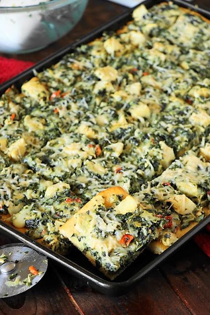 Party Squares, Dip Party, Finger Sandwich, Spinach And Artichoke Dip, Hot Appetizers, Artichoke Recipes, Appetizers Easy Finger Food, Best Appetizer Recipes, Crescent Roll Recipes