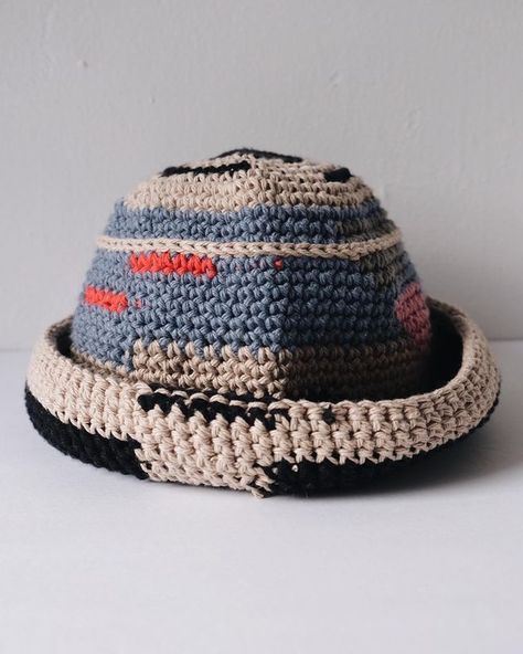 MARVES | crochet hats & fiber arts (@marvesnewyork) • Instagram photos and videos Crochet A Heart, Crochet Markers, Whimsical Crochet, Dish Scrubbies, Crochet Hairband, Crochet Butterfly, Crochet Bucket Hat, Learn How To Crochet, Fun Crochet Projects