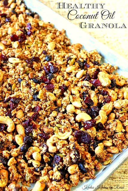 Coconut Oil Granola Recipe - Kudos Kitchen by Renee: Healthy delicious Coconut Oil Granola is the perfect snack for any time you're craving something delicious and nutritious. Coconut Oil Granola, Easy Granola Recipe, Breakfast Favorites, Baking Breakfast, Easy Granola, Vegan Breakfasts, Hiking Snacks, Healthy Lunch Snacks, Scratch Recipes