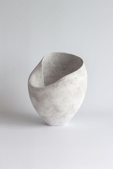 Sculptural Ceramic Vessels, Organic Ceramic Forms, Minimalistic Sculpture, Minimalist Ceramics, Pottery Minimalist, Abstract Ceramic Sculpture, Abstract Ceramics, Organic Artwork, Ceramics Sculptures