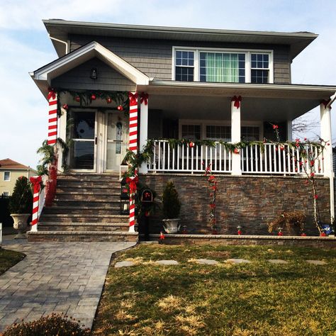 Candy cane columns. Candy Cane Porch Pillars, Porch Pillars, Porch Columns, Traditional Colonial, Colonial Christmas, Christmas Decor Inspiration, Christmas Front Porch, Cottage Christmas, Outdoor Christmas Lights