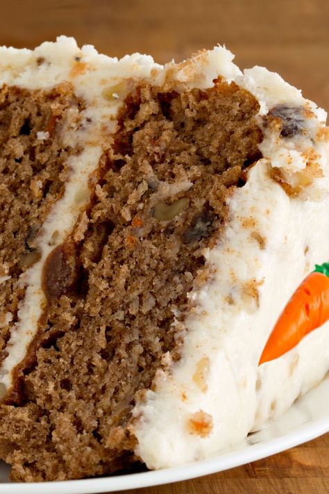 Joanna Gaines Carrot Cake Recipe - Delish Sides Homemade Carrot Cake, Martha Stewart Recipes, Desserts Keto, Best Carrot Cake, Keto Pancakes, Keto Cake, Low Carb Dessert, Carrot Cake Recipe, February 3