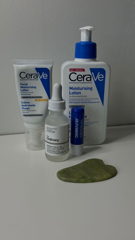 Cera Ve Aesthetic, Cerave Skincare Routine, Moisturizer Aesthetic, Cerave Skin Care, Lotion Cerave, Skin Care Easy, Skincare Cerave, Cera Ve, Cerave Moisturizer