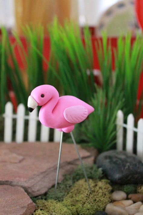 Diy Fairy Garden Ideas, Polymer Creations, Diy Fairy Garden, Fairy Garden Ideas, Clay Crafts For Kids, Polymer Clay Fairy, Animal Ideas, Mini Gardens, Kids Clay