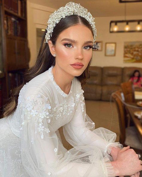 Levi Dress, Glam Wedding Makeup, Makeup By, Braut Make-up, Wedding Hair Inspiration, Dream Wedding Ideas Dresses, Instagram Makeup, Civil Wedding, Bride Makeup