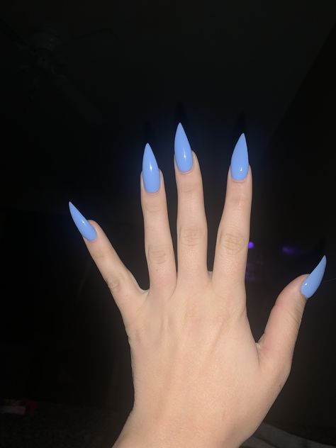 #stilettonails #nails #nailpolish #nailideas #bluestilettonails #bluenails Blue Pointed Nails, Light Blue Stilletos Nails, Blue Sharp Nails, Pointy Blue Nails, Blue Stelito Nails, Baby Blue Nails Stiletto, Blue Stilletos Nails, Stiletto Blue Nails, Baby Blue Stiletto Nails