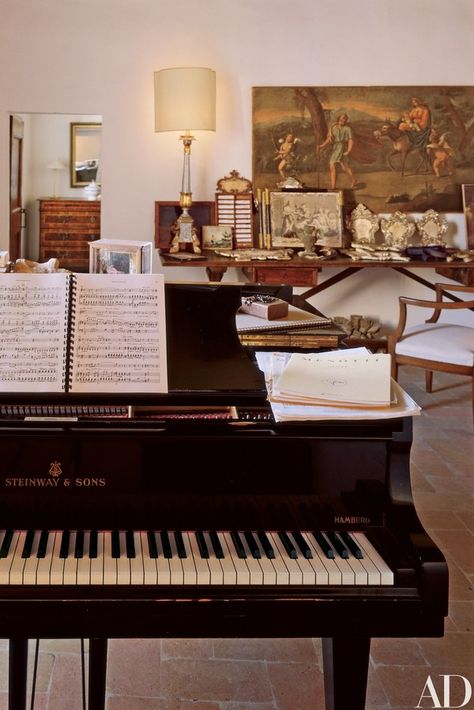 On the desk in front of Gian Carlo Menotti's Steinway baby grand, a gift from philanthropist Alice Tully, is an arrangement of personal mementos | archdigest.com Spoleto Italy, Piano Decor, Piano Room, Music Student, Grand Piano, The Cathedral, Music Aesthetic, The Opera, Music Room