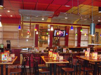 Red Robin ~ Port Orange; Royal Red Robin with turkey burger--my usual order! Oct 14 2014 Red Robin Restaurant Aesthetic, Daytona Beach Restaurants, Red Robin Restaurant, Red Robbin, Twisted Ankle, Red Robin, Turkey Burger, Royal Red, Daytona Beach