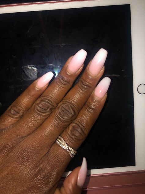 Ombré nails Nails Ombre Dip Powder, Neutral Ombre Dip Nails, Scrub Ombre Dip Nails, Gray Dip Powder Nails Ombre, Powder Ombre Nails, Fall Dip Nails 2022 Ombre, Dip Powder Ombre, Ombré Nails, Dip Powder