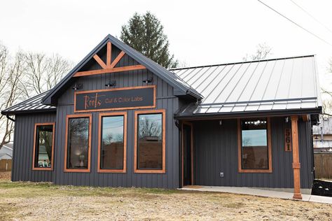 Charcoal And Wood Exterior, Charcoal Grey Home Exterior, Dark Grey House With Cedar Accents, Black Siding Wood Trim, Cedar Trim On House Exterior, Black House Cedar Trim, Wood Shutters On Gray House, Black House With Wood Trim, Black House Wood Trim