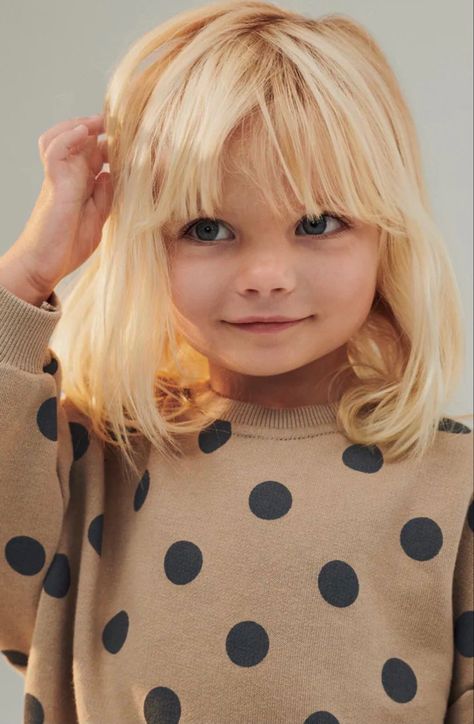 Toddler Bangs, Toddler Girl Haircut, Baby Haircut, Toddler Haircuts, Blonde Kids, Girls Short Haircuts, Kids Cuts, Girl Haircut, Kids Hair Cuts