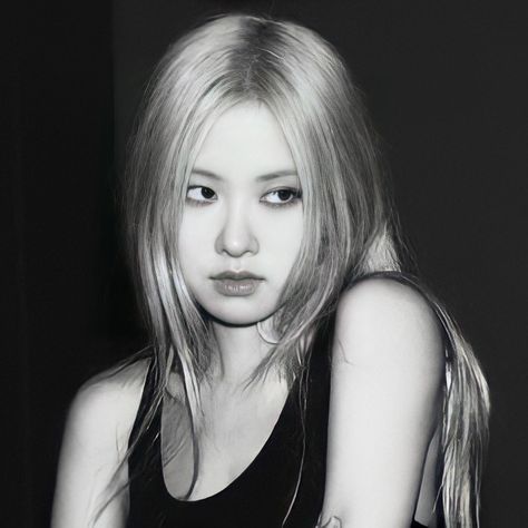 Rosé Blackpink Black, Rosé Blackpink Icons, Rosé Black And White, Rose Queen, Bp Rosé, Rose And Rosie, Park Rosé, Rose Blackpink, Rose Park