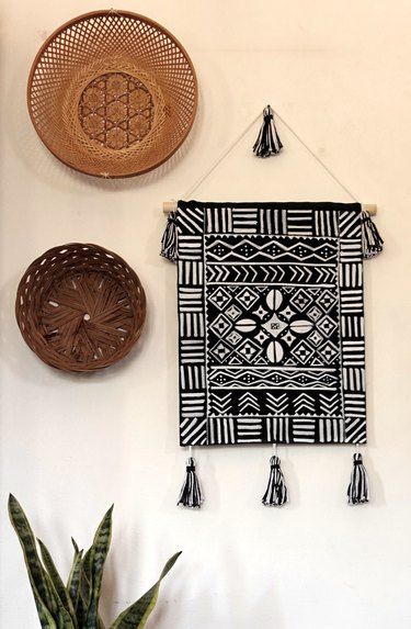 Diy Mudcloth, Basket Upcycle, Wall Hanging Painting, Fabric Wall Decor, African Inspired Decor, Pdf Design, Weaving Kit, African Home Decor, Diy Wall Art Decor