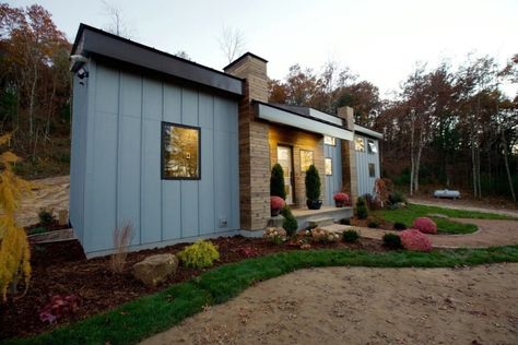 Step into the luxury family style tiny home The Fairchild for a unique spin on classic styles. With multiple rooms, this home makes the most of small areas. This luxury tiny home is a great way to start living the tiny house life! #TinyHouse #TinyHome #TinyHouseLiving #TinyHouseCommunity Interior Tiny House, Small House Living, Tiny House Big Living, Building A Tiny House, Family Of Five, Family Of 5, Casa Container, Tiny House Movement, Tiny Houses For Sale