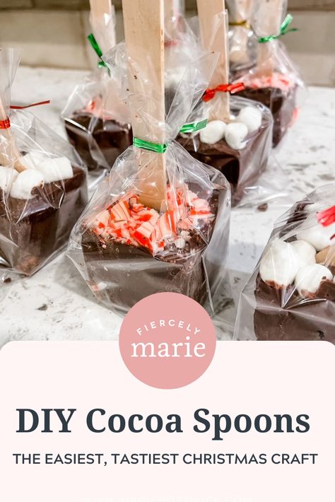 Diy Cocoa Mix Gift, Chocolate Christmas Gifts Diy, Hot Chocolate Stir Spoons, Hot Chocolate Cubes, Diy Hot Cocoa Spoons, Hot Cocoa Stirrers Diy, Hot Chocolate Spoons Recipe, How To Make Hot Chocolate Spoons, Homemade Hot Chocolate Spoons