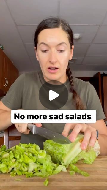 Rebecca Holland on Instagram: "Recipe for this gut health promoting dressing:  Miso-Soy Ginger Dressing  Ingredients:  	•	2 tablespoons miso paste 	•	2 tablespoons soy sauce 	•	1 tablespoon apple cider vinegar 	•	1 tablespoon maple syrup 	•	1 tablespoon tahini 	•	1 teaspoon grated ginger 	•	1 garlic clove, minced 	•	2-3 tablespoons water (to adjust consistency)  I also added boiled eggs. What your favourite non sad salad?   Lots of meals, sauces and recipes in The Rebalance Nutrition ebook to buy in the link in my bio (guides tab)." Soy Ginger Dressing, Chopped Salad Recipes, Paleo Salads, Miso Paste, Salad Dressing Recipes Homemade, Ginger Dressing, Winter Salad, Garlic Clove, Vegan Salad