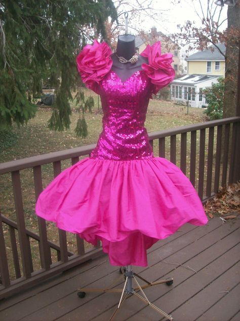 80s Prom Dress Costume, Ugly Prom Dress, Poofy Prom Dresses, 1980s Prom Dress, 80’s Dresses, 90s Prom, 80s Party Dress, Ugly Dresses, Prom Costume