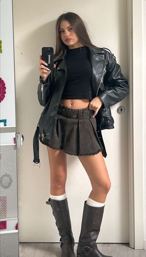 Lisa Lucchetta, Stardust House, Ashley Tisdale, Influencer, Winter Outfits, Dress Up, Leather Jacket, My Style, Outfit Inspo