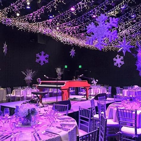 Dueling Pianos Party Decor, Dueling Pianos Fundraiser, Dueling Pianos Party, Pelican Hill Resort, Dueling Pianos, Piano Decor, Corporate Entertainment, Post Holiday, Corporate Party