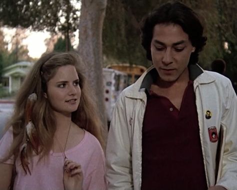 Jennifer Jason Leigh as Stacy, Robert Romanus as Mike in "Fast Times at Ridgemont High" (1982) Fast Times At Ridgemont High, Jennifer Jason Leigh, 1980s Films, Shirley Manson, Old Fashioned Love, Wonder Woman Movie, Fantastic Voyage, Fast Times, Mary J