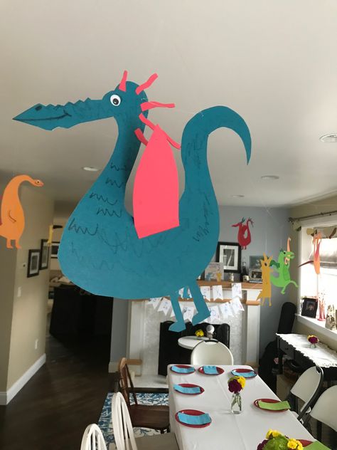 Hanging Paper Dragons- Dragons Love Tacos Dragons Love Tacos Decorations, Dragons Love Tacos Party Decorations, Paper Dragon Ideas, Dragons Love Tacos Party, Dragon Baby Shower Invitations, Taco Party Decorations, Dragon Baby Shower, Dragon Ideas, Dragons Love Tacos