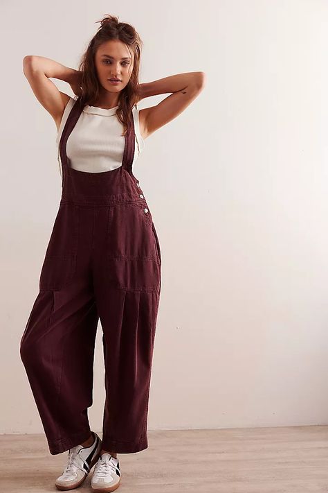 Felix Tapered Overalls | Free People Linen Overalls Outfit, Overalls Outfit Fall, Linen Overalls, Overall Outfit, Overalls Outfit, Leg Design, Overalls Women, Moto Boots, Curvy Fashion