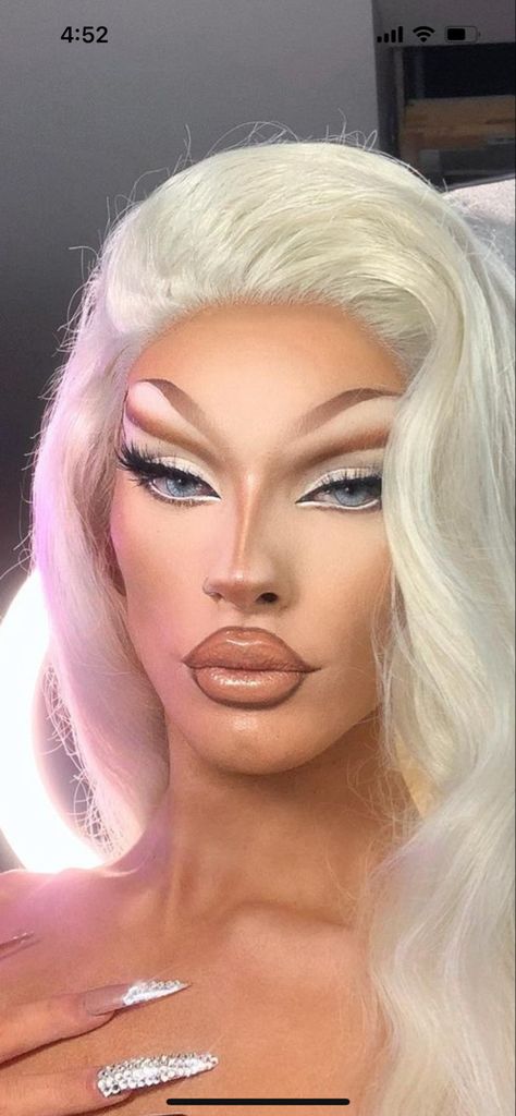 Bratz Drag Makeup, Natural Drag Makeup, Basic Drag Makeup, Simple Drag Makeup Looks, Silver Drag Makeup, Soft Drag Makeup, Drag Makeup Inspiration, Easy Drag Makeup, Easy Drag Queen Makeup