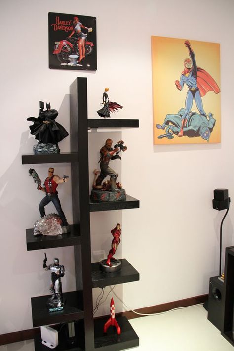 25 Cool Ways To Action Figure Display | Home Design And Interior Gamer Room Diy, Geek Room, Nerd Room, Figure Display, Action Figure Display, Video Game Rooms, Geek Decor, Toy Display, Gamer Room