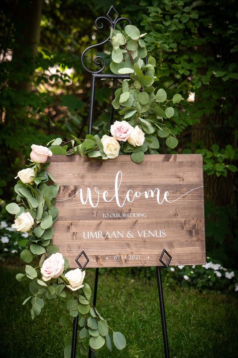 40% OFF Wedding Welcome Sign Wood Wedding Sign Rustic Wedding Decor - Etsy Wedding Entrance Sign, Wood Wedding Signs Rustic, Pallet Wedding, Love Story Wedding, Wooden Wedding Signs, Wood Wedding Signs, Personalized Wedding Sign, Ceremony Signs, Entrance Sign