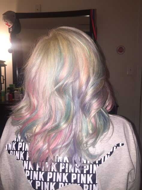 Cotton Candy Clothes, Cotton Candy Fashion, Cotton Candy Hair, Hair Earrings, Grey Blonde, Y2k Hairstyles, Rainbow Hair Color, Hair Inspiration Long, Candy Hair