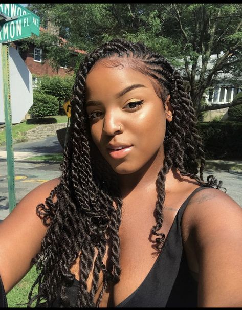 Coiffure Flat Braids, African Hair Braiding Styles, Tumblr Hair, Braided Cornrow Hairstyles, Natural Hair Twists, Braids Hairstyles Pictures, Twist Braid Hairstyles, Girl Braids, Protective Hairstyles Braids