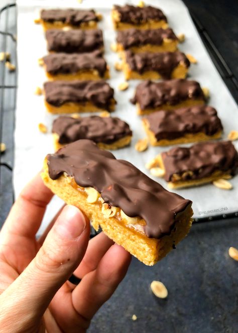 HEALTHY SNICKERS PROTEIN BARS – No Excuses Nutrition Snickers Protein Bar, Healthy Snickers, Snickers Protein, Sugar Free Pancake Syrup, Snickers Candy Bar, Vegan Protein Bars, Extra Protein, Snickers Bar, Vegan Protein Powder