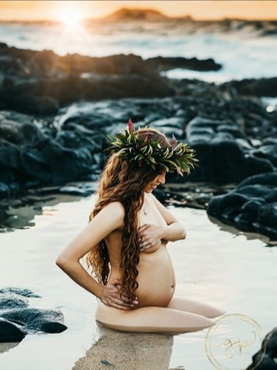 Oahu, Hawaii maternity photo session on the beach! #maternityphotography #maternity #pregnancy #maternityshoot #maternitystyle #newborn #baby #babyphotography #babyboy #babytips #newbornphotos #oahu #oahuhawaii #hawaiiphotographer #hawaiian #oahu #photography #photooftheday #nudematernity #bellyphotos #maternityphotography #maternity Belly Photos, Beach Maternity Photos, Maternity Inspiration, Hawaii Photographer, Beach Maternity, Hawaii Beaches, Oahu Hawaii, Maternity Photos, Pregnancy Shoot