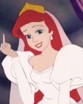 Meme Cartoon Face Hilarious, Disney Princess Flipping Off, Disney Princess Funny Faces, Model Meme, Gumball Image, Funny Princess, Brooklyn Nine Nine Funny, Disney Princess Funny, Bored In Class