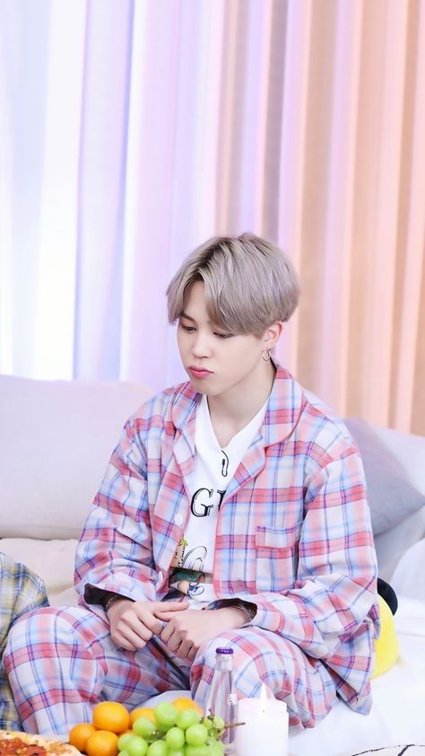 Park Jimin Boyfriend Material, Bts Jimin Wallpaper, Jimin Boyfriend Material, Cute Jimin, Jimin Boyfriend, Jimin Smile, Jimin Cute Selca, Jimin Pictures, Foto Jimin Bts