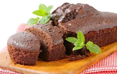 Guinness gingerbread recipe for St. Patrick's Day Chocolate Loaf, Monk Fruit, Gingerbread Recipe, Gingerbread Cake, Loaf Recipes, Nigella Lawson, Irish Recipes, Indulgent Desserts, Chocolate Baking