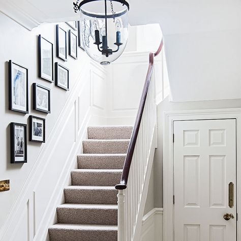 Stairway lighting ideas – 17 stylish ways to light up your staircase Stairs Lighting Ideas Ceilings, Stairs Lighting Ideas, Staircase Ceiling, Stairway Lighting Ideas, Stairway Chandelier, Dark Staircase, Hallway Staircase, Staircase Lighting Ideas, Stairs Lighting