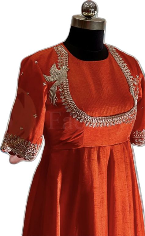 Aari Work Gown Design, Hand Work Gown Design, Indian Reference, Marriage Clothes, Pakistani Sharara, Kurti Embroidery, Long Gown Design, Traditional Blouse Designs, Latest Model Blouse Designs