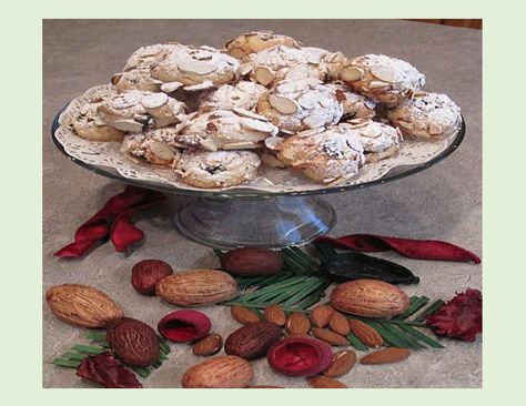 Cherry Marzipan Cookies Marzipan Cookies, Almond Paste Recipes, Marzipan Recipe, Medieval City, Almond Paste, Cherry Recipes, Dried Cherries, Germany And Italy, Spanish Food