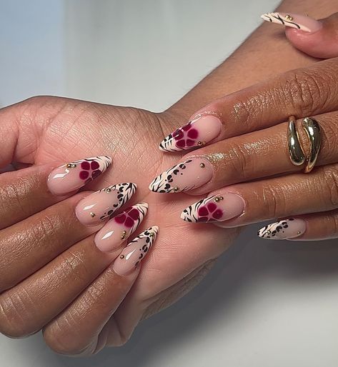 Almond Nails Cheetah, Cheetah Print Nails Almond, Braiding Nails, Funky Almond Nails, Colorful Twists, Nail Art Unique, Rodeo Nails, Silhouette Nails, Leopard Nail Designs