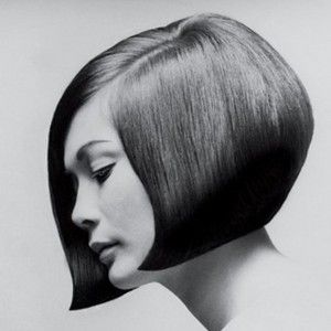 Learning From Vidal Sassoon. Article by Hays Academy Of Hair Design #sassoon #haircut  #hairdesign Vidal Sassoon Haircut, Vidal Sassoon Hair Color, Hairdresser Quotes, 1960s Hair, 60s Hair, Vidal Sassoon, A Bob, Hot Hair Styles, Hair Dresser