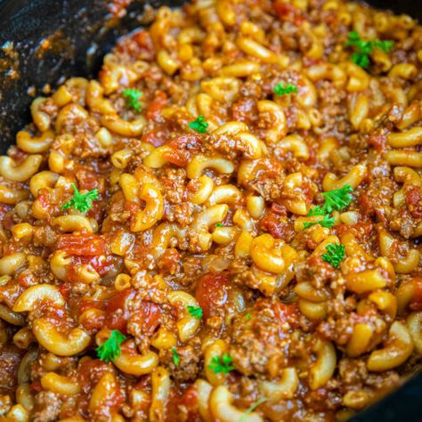 Slumgullion - Fast and Slow Cooking Slumgullion Stew Recipe, Slumgullion Recipe, Economical Meals, Spaghetti Dishes, Crockpot Dump Recipes, American Goulash, Beef Pasta Recipes, Slow Cooker Recipes Beef, Chili Mac