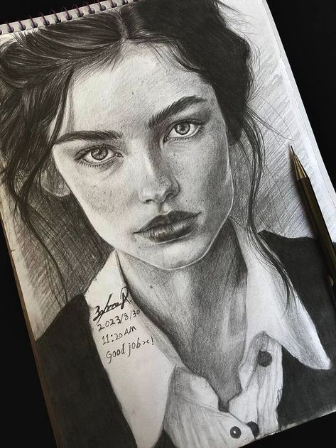 Realistic Pencil Portrait, Art Progress, Graphic Novel Art, Aspiring Artist, Modern Fantasy, My Portfolio, Anime Monochrome, Pencil Portrait, Community Art