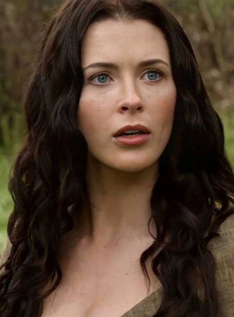 Kahlan Ambell (Bridget Regan) Twd Oc Faceclaims, Bridget Regan Legend Of The Seeker, Legend Of The Seeker Kahlan, Character Mapping, Outlander Aesthetic, Kahlan Amnell, Craig Parker, Bridget Regan, Coupons For Boyfriend