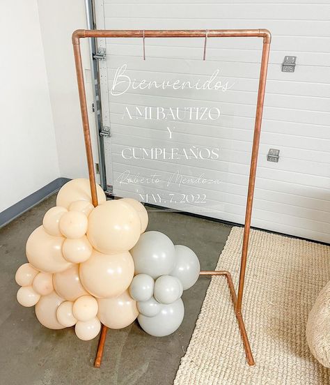 Welcome Sign With Balloons, Balloon Sign, Custom Welcome Sign, Party Entrance, Instagram Add, Sign Stand, Easels, Retirement Party, Retirement Parties