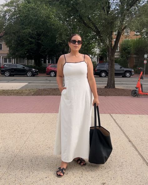 White linen pants outfit