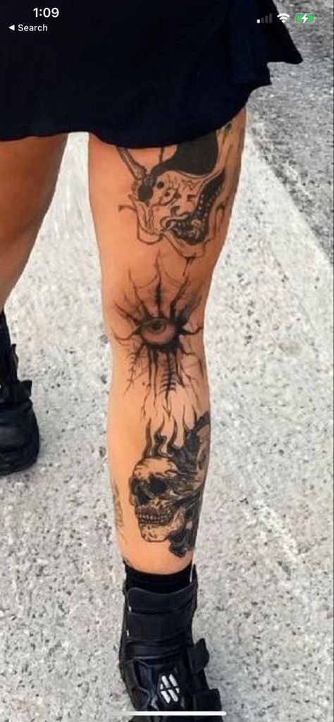 Creepy Tattoos Ideas, Big Grunge Tattoos, Spooky Themed Tattoos, Creepy Pretty Tattoo, Creepy Stomach Tattoos, Thigh Goth Tattoo, Goth Patchwork Tattoo Sleeve, Creepy Cool Tattoos, Odd Tattoo Ideas