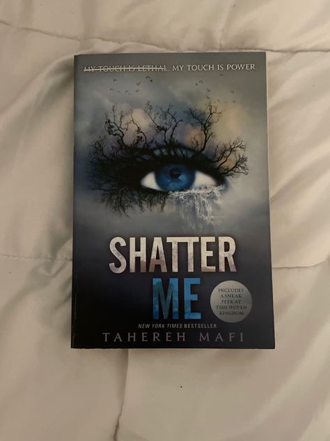 Shatter Me Book Cover, Book Cupboard, Shatter Me Book, Best Books For Teens, Ya Fantasy Books, Book Cart, Fiction Books Worth Reading, Book Wishlist, Dystopian Books