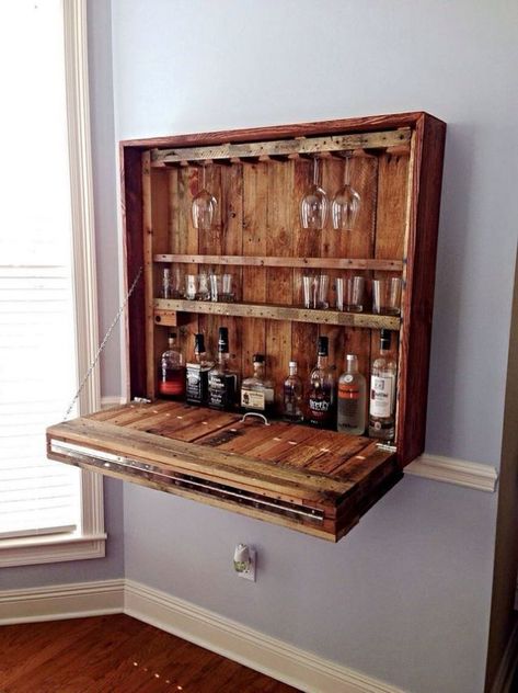 Bar Table Diy, Bar Pallet, Apartment Bar, Pallet Wine Rack, Made From Pallets, Wall Mounted Bar, Pallet Wine, Bar In Casa, Pallet Bar